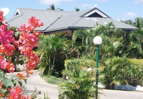 Wailoaloa Beach Resort Нанди Экстерьер фото