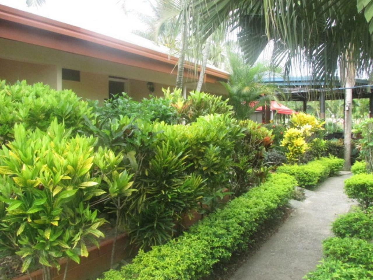 Wailoaloa Beach Resort Нанди Экстерьер фото